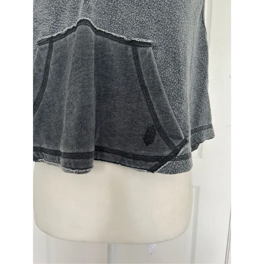 NWOT Free People Movement Pullover Sleeveless Hooded Top Size XS 77% Polyester 2